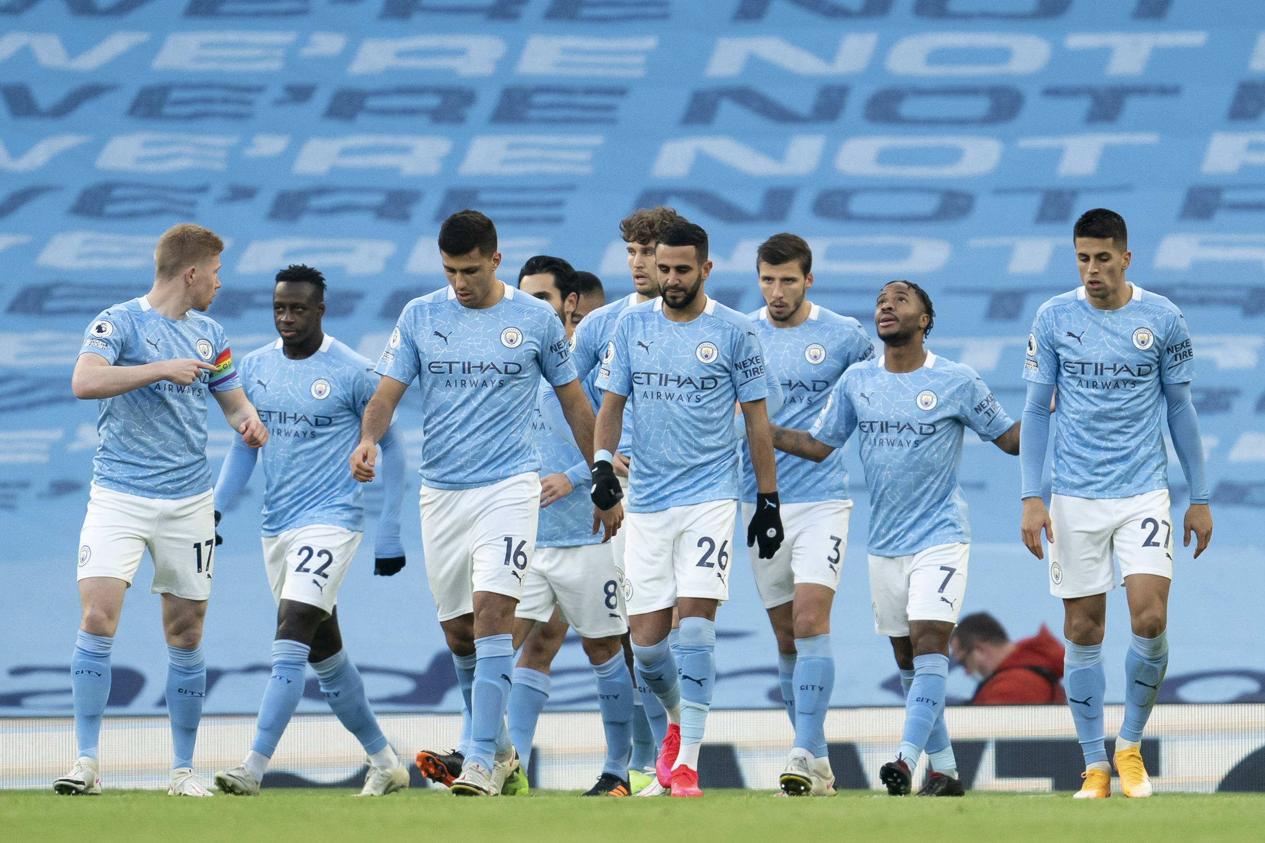 的身份继续 的身份继续