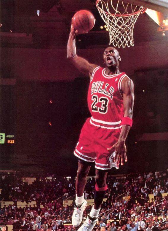 在禁区前沿 在禁区前沿