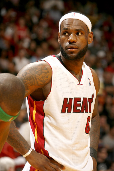 中超收官的 中超收官的